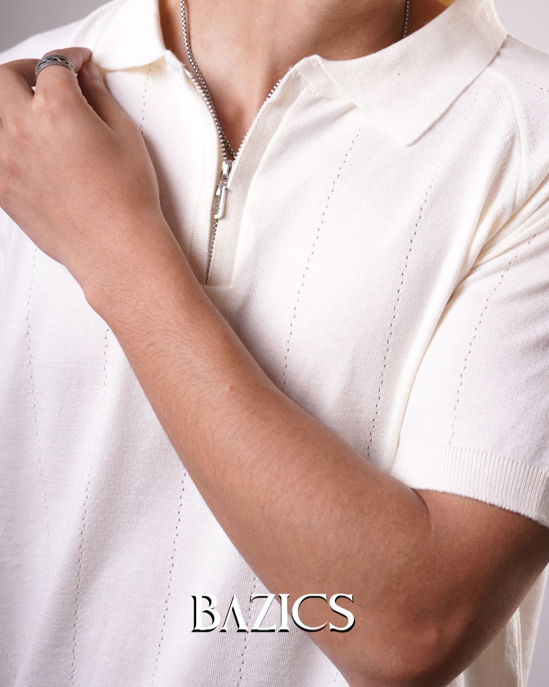 MODERN CLASSIC POLO - OFF WHITE
