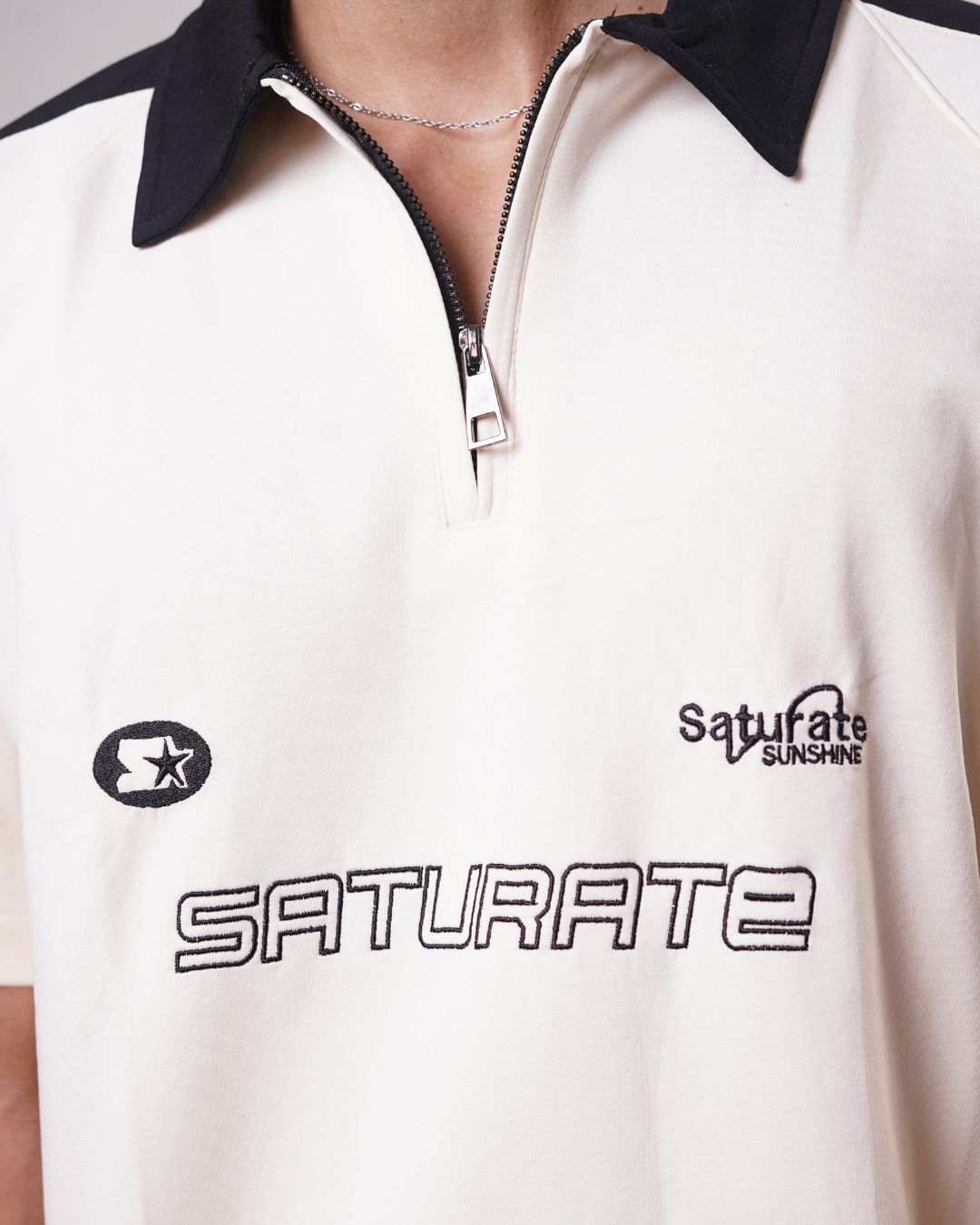 SATURATE ZIP-UP POLO - WHITE
