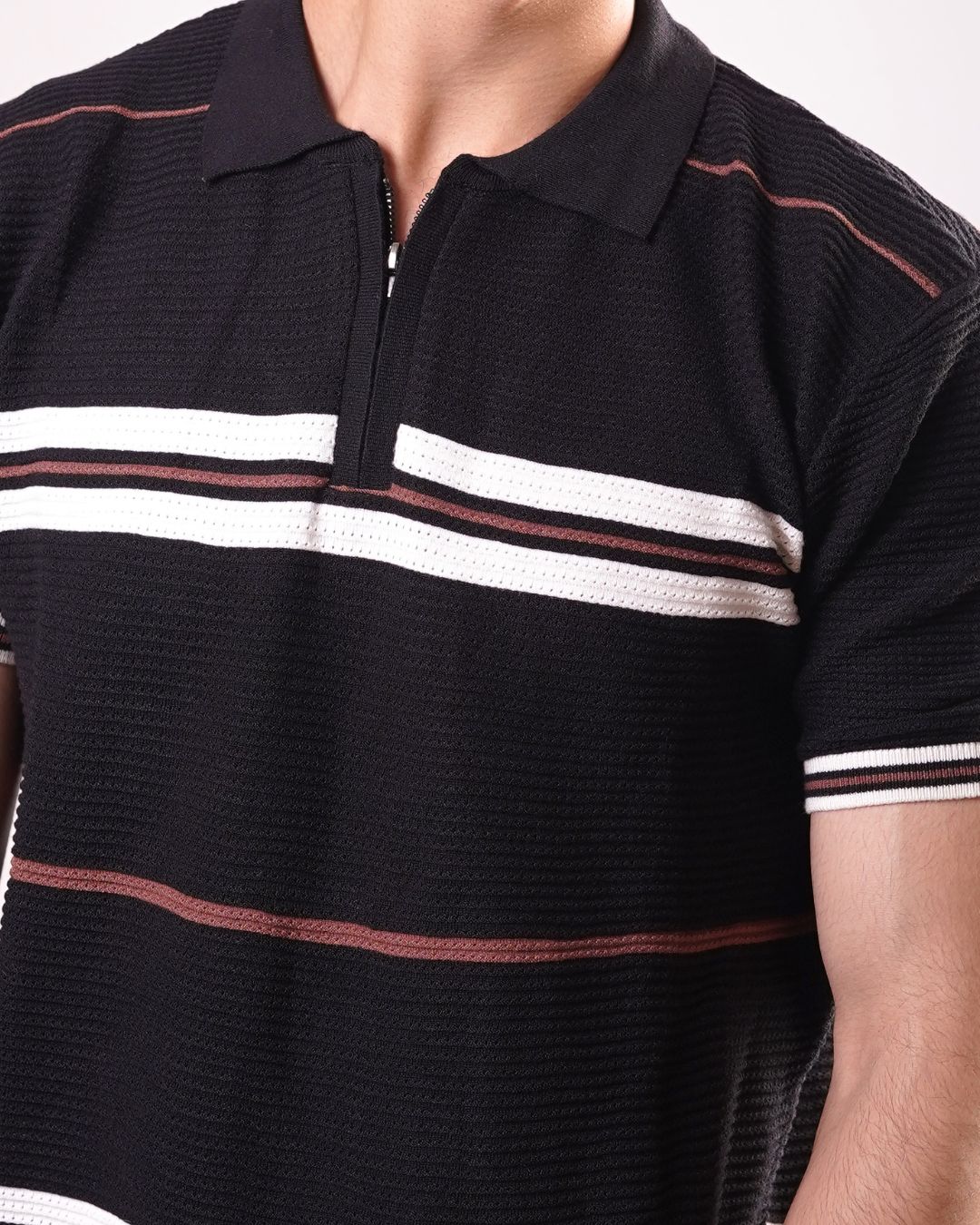 URBAN EDGE ZIP-UP POLO - BLACK